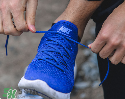 nike lunarepic low flyknit 2腳感怎么樣？耐克lunarepic low2測(cè)評(píng)