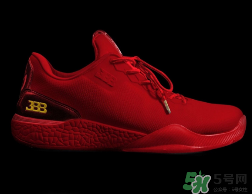 big baller brand zo2獨立日配色多少錢？球哥簽名鞋官網價格