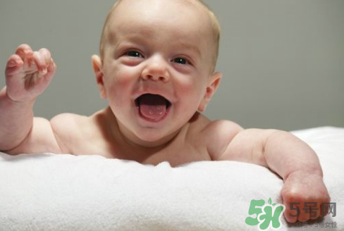 新生兒母乳喂養腹瀉需要換奶粉喂嗎？