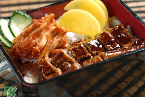 鰻魚飯怎么吃？日本鰻魚飯的做法