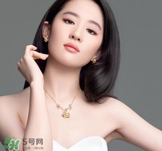 打call是什么意思？瘋狂打call是什么意思？
