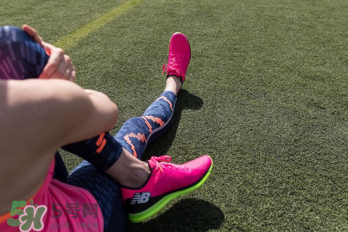 new balance fuelcell跑鞋腳感怎么樣_值得買嗎？
