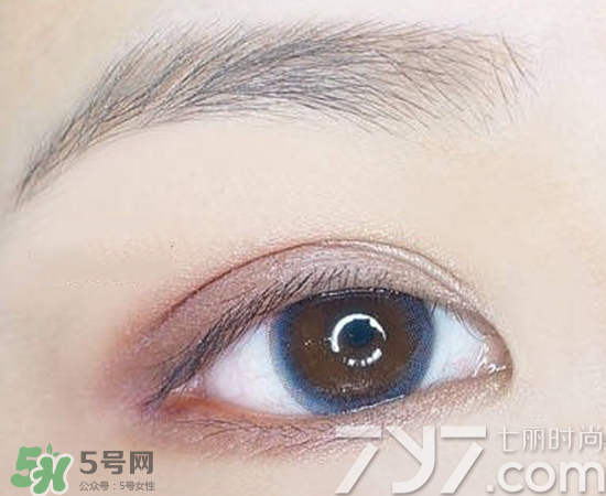 nars吉隆坡眼影怎么畫？nars吉隆坡雙色眼影畫法圖解