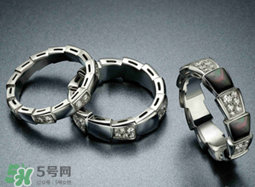 寶格麗靈蛇之戒是什么材質(zhì)？寶格麗蛇形戒指是金的嗎？