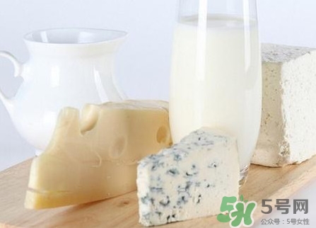 純牛奶什么時候喝最好？純牛奶哪個牌子好