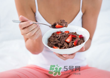 夏天減肥好還是冬天減肥好？夏天減肥會(huì)更快見效嗎？