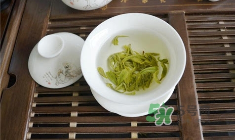 碧螺春泡出的茶是什么顏色？泡碧螺春水溫多少度最好