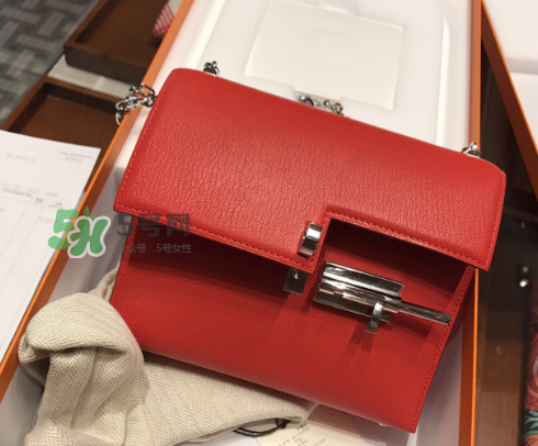 hermes verrou尺寸多大？愛(ài)馬仕插銷(xiāo)包尺寸有哪幾種？