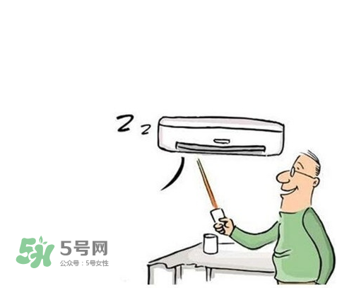 開空調有異味是怎么回事？開空調為什么有味？