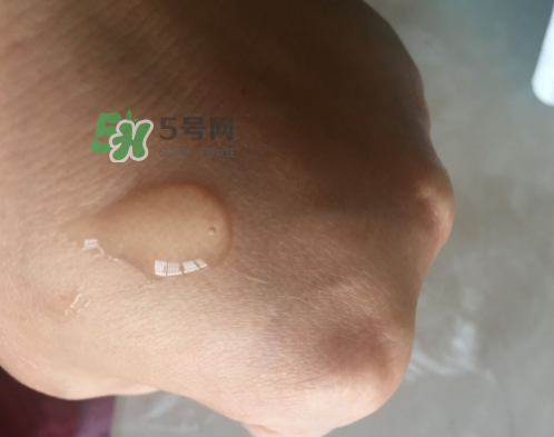 透真玻尿酸保濕精華液怎么樣？透真玻尿酸保濕精華液好用嗎？