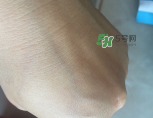 透真玻尿酸保濕精華液怎么樣？透真玻尿酸保濕精華液好用嗎？