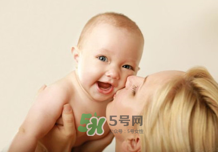 寶寶口腔潰瘍吃什么好？寶寶口腔潰瘍吃什么好得快？