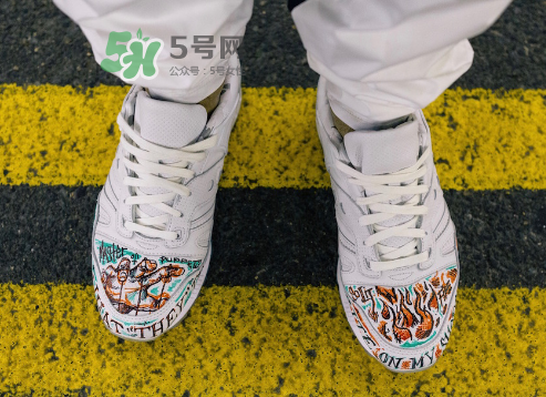 saucony與tblake聯名涂鴉小白鞋怎么買_在哪買？
