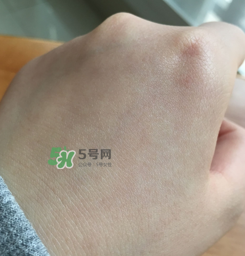 理膚泉晚安蜜怎么樣？理膚泉夜間修護(hù)乳好用嗎？