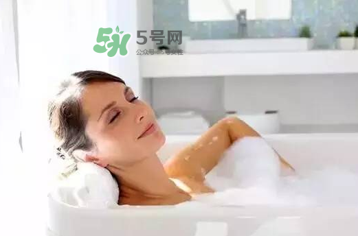 三伏天艾灸后能洗澡嗎？三伏天艾灸后注意事項