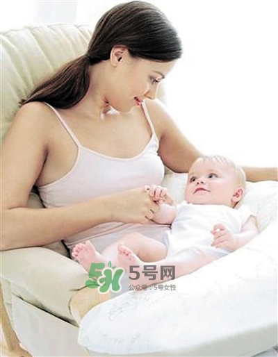 坐月子吃素應該吃什么？吃素坐月子怎么坐？