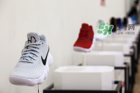 nike hyperdunk 2017尺碼怎么選？hyperdunk2017鞋碼正嗎？