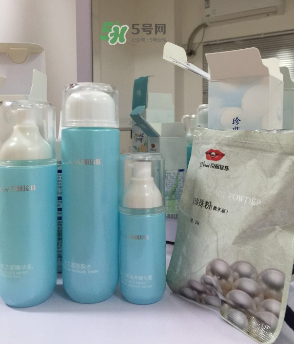 京潤珍珠水之源套裝好用嗎？京潤珍珠水之源套裝怎么樣？