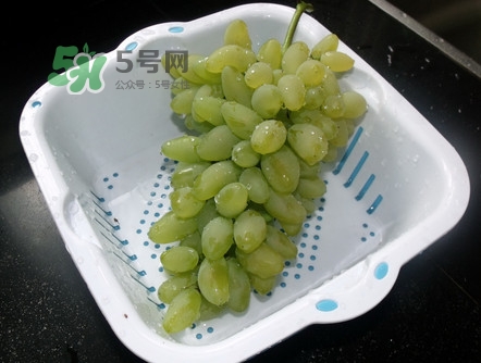 金手指葡萄到底有什么缺點(diǎn)？金手指葡萄什么時(shí)候成熟