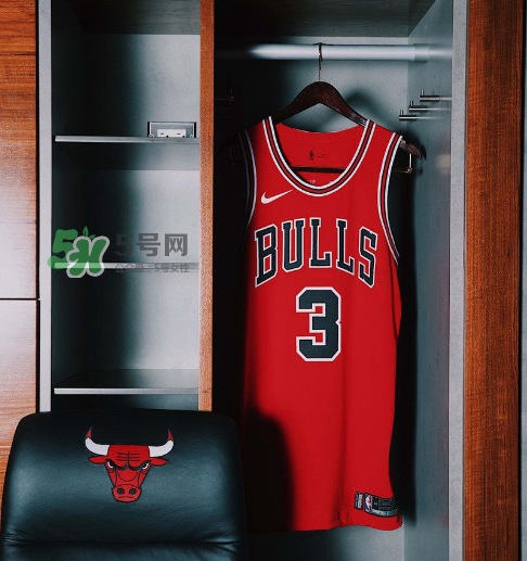 nike2017-18公牛隊新賽季球衣什么時候發售？