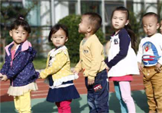 上幼兒園前應(yīng)該學(xué)會(huì)什么？上幼兒園前要學(xué)會(huì)什么？