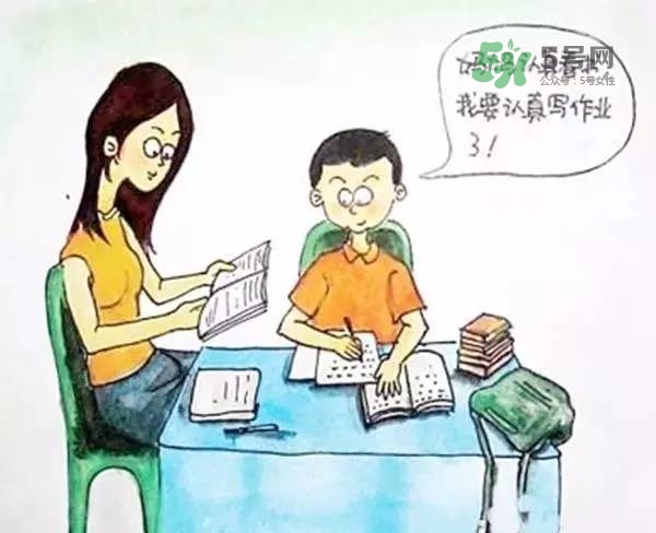 暑假孩子不寫作業怎么辦？暑假不想寫作業怎么教育？