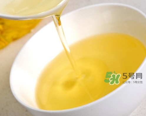 轉(zhuǎn)基因大豆油能吃嗎？轉(zhuǎn)基因大豆油有什么危害？