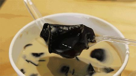 仙草凍怎么吃？仙草粉做的仙草凍怎么會(huì)有點(diǎn)苦