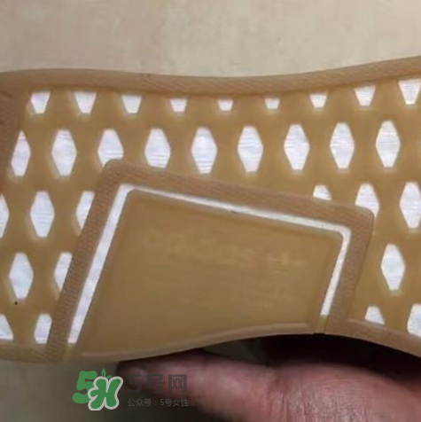 stone island與adidas聯名nmd r2怎么樣？
