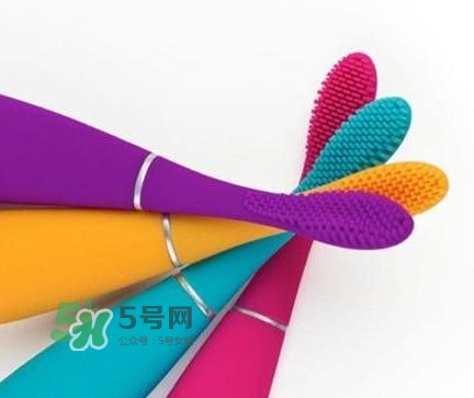FOREO ISSA牙刷多久充一次電？FOREO ISSA牙刷充電能用多久？