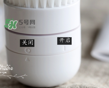 倩碧聲波潔面儀怎么充電？倩碧潔面儀充電燈不亮