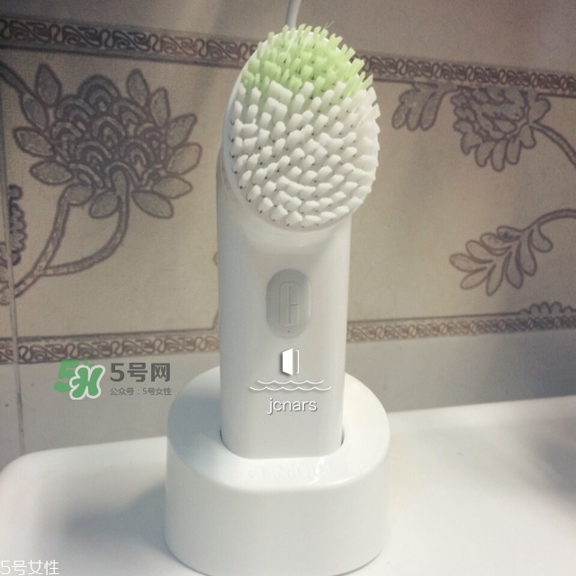 倩碧聲波潔面儀怎么用？倩碧聲波潔面儀使用方法
