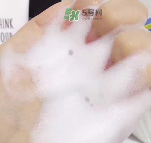 attenir艾天然潔面泡沫怎么樣？艾天然洗面奶好用嗎？