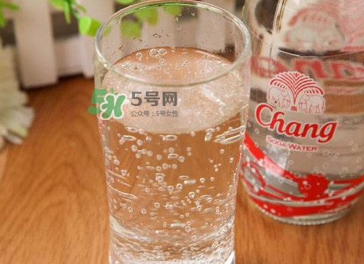 蘇打水有什么作用？喝蘇打水有什么好處