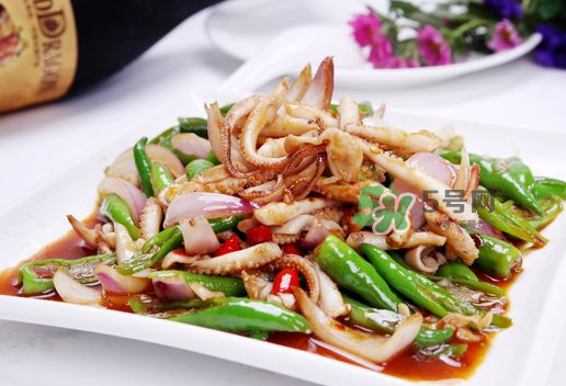八爪魚不能和什么一起吃？八爪魚什么人不能吃？