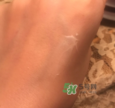 百雀羚眼霜怎么用？百雀羚眼霜怎么打開