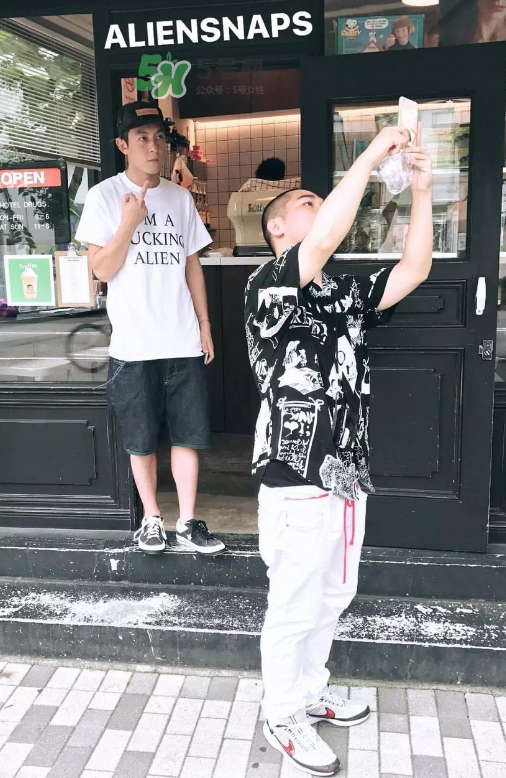 clot與converse聯名太極帆布鞋上腳效果怎么樣？