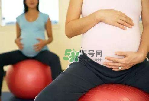 順產(chǎn)前做什么運(yùn)動(dòng)生得快？順產(chǎn)前吃什么有助分娩？