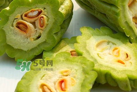 苦瓜的營養價值_苦瓜的功效與作用及食用禁忌