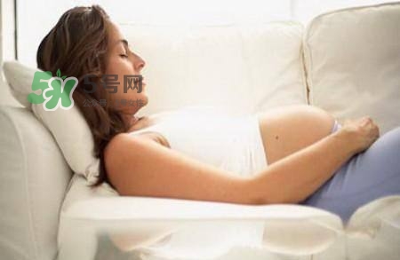 孕婦坐飛機安檢怎么過？孕婦坐飛機需要什么手續？