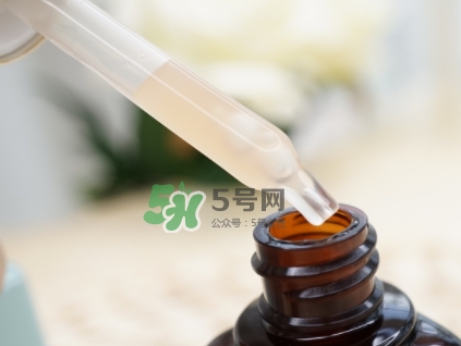 小棕瓶和紅腰子哪個好？小棕瓶和紅腰子對比