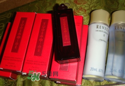 神仙水和紅色蜜露哪個(gè)好？神仙水和紅色蜜露對比