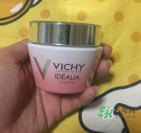 薇姿水光煥白乳霜怎么樣？薇姿水光煥白乳霜好用嗎？
