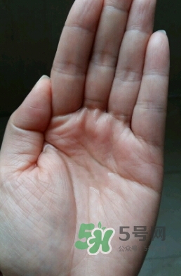 悅木之源菌菇水和健康水哪個好？菌菇水和健康水對比