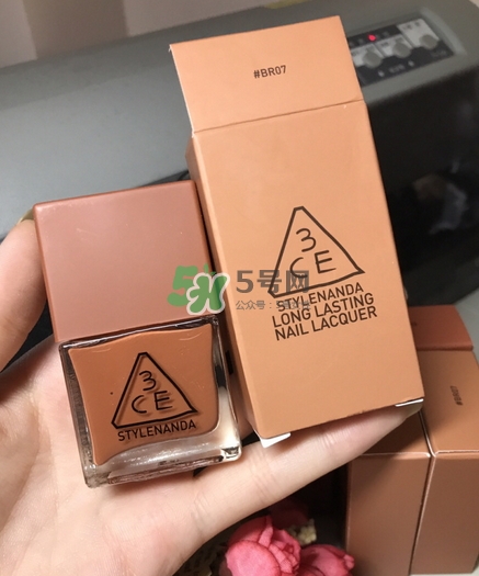小編推薦秋冬必敗土色指彩！摩登先生、3CE都榜上有名