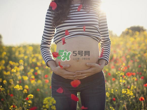 孕期不運動能順產嗎？孕期做什么運動有助于順產？