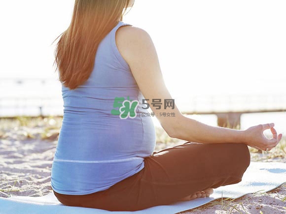 孕期不運動能順產嗎？孕期做什么運動有助于順產？