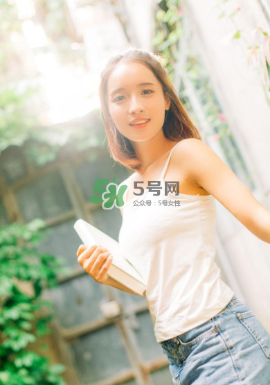女金膠囊經(jīng)期可以吃嗎？女金膠囊什么時(shí)候吃最好？