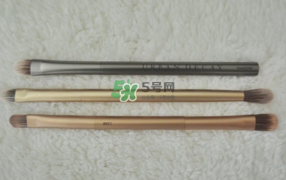 urban decay naked眼影盤1代2代3代哪個好_有什么區別