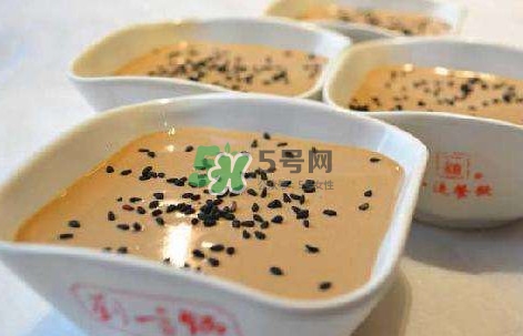 芝麻醬和花生醬哪個好？芝麻醬和花生醬的區別